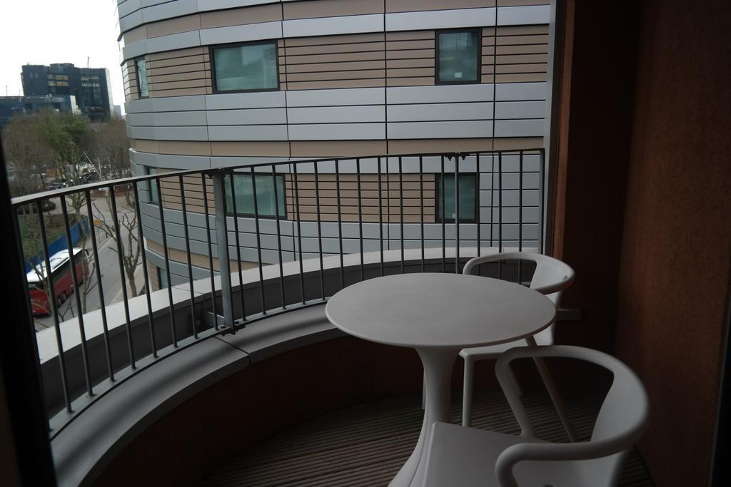 Denison House - Elite Apartments Лондон Стая снимка