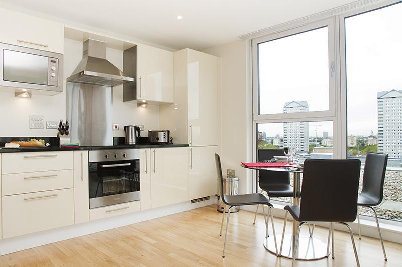 Denison House - Elite Apartments Лондон Стая снимка